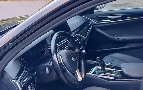 BMW 5 серия, 2019 год, 2 950 000 рублей, 7 фотография