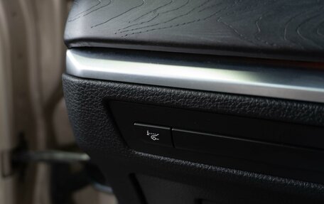 BMW 5 серия, 2010 год, 2 139 000 рублей, 17 фотография