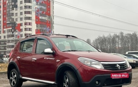 Renault Sandero I, 2012 год, 575 000 рублей, 2 фотография