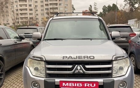 Mitsubishi Pajero IV, 2007 год, 1 099 000 рублей, 6 фотография