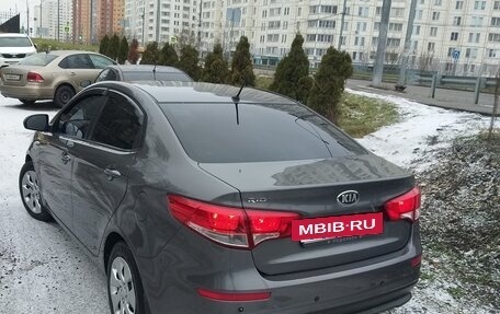 KIA Rio III рестайлинг, 2015 год, 950 000 рублей, 3 фотография