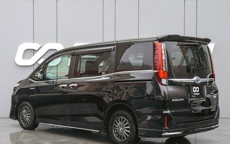 Toyota Esquire I, 2014 год, 1 898 000 рублей, 2 фотография