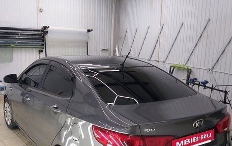 KIA Rio III рестайлинг, 2015 год, 950 000 рублей, 9 фотография