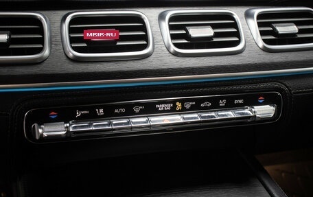 Mercedes-Benz GLS, 2019 год, 9 498 000 рублей, 19 фотография