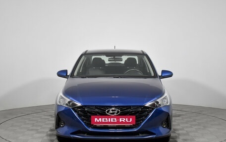 Hyundai Solaris II рестайлинг, 2022 год, 1 690 000 рублей, 2 фотография