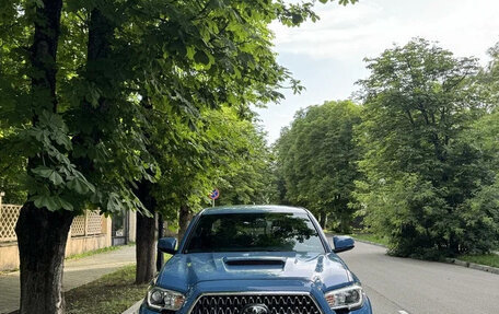 Toyota Tacoma III, 2019 год, 4 900 000 рублей, 2 фотография