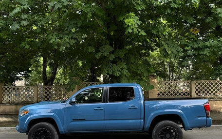 Toyota Tacoma III, 2019 год, 4 900 000 рублей, 5 фотография