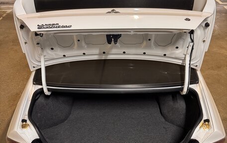 Mitsubishi Lancer Evolution IX, 2005 год, 5 000 000 рублей, 9 фотография