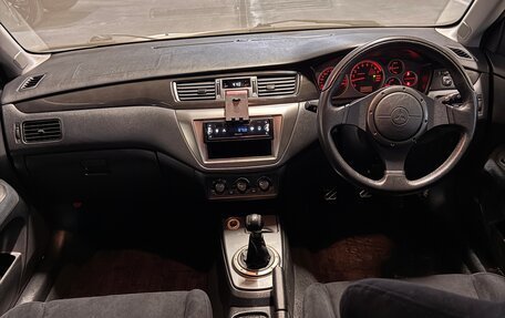 Mitsubishi Lancer Evolution IX, 2005 год, 5 000 000 рублей, 14 фотография