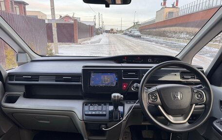 Honda Stepwgn IV, 2016 год, 1 690 000 рублей, 14 фотография