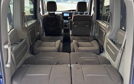 Honda Stepwgn IV, 2016 год, 1 690 000 рублей, 24 фотография