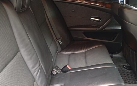 BMW 5 серия, 2007 год, 1 100 000 рублей, 10 фотография