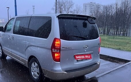 Hyundai Grand Starex Grand Starex I рестайлинг 2, 2008 год, 1 270 000 рублей, 3 фотография