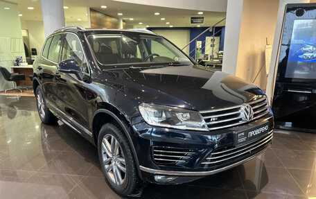 Volkswagen Touareg III, 2016 год, 2 968 000 рублей, 3 фотография