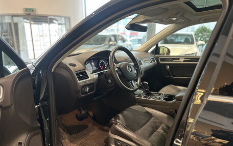 Volkswagen Touareg III, 2016 год, 2 968 000 рублей, 16 фотография