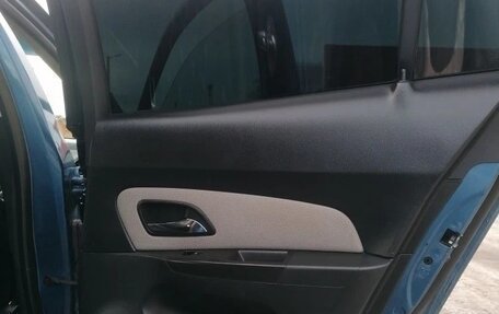 Chevrolet Cruze II, 2013 год, 900 000 рублей, 5 фотография