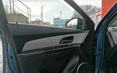 Chevrolet Cruze II, 2013 год, 900 000 рублей, 7 фотография