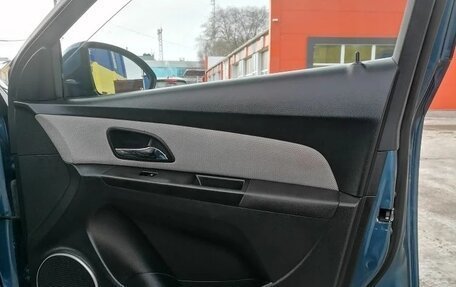 Chevrolet Cruze II, 2013 год, 900 000 рублей, 6 фотография