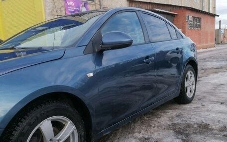 Chevrolet Cruze II, 2013 год, 900 000 рублей, 16 фотография
