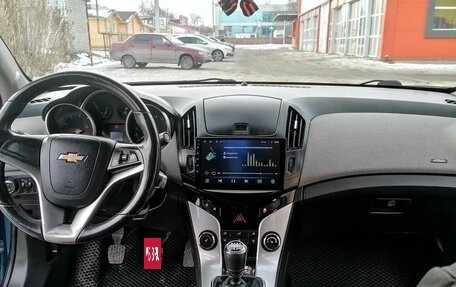 Chevrolet Cruze II, 2013 год, 900 000 рублей, 12 фотография
