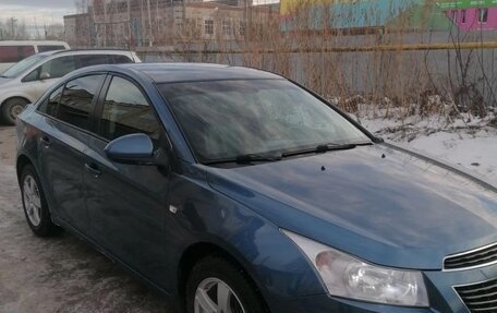 Chevrolet Cruze II, 2013 год, 900 000 рублей, 24 фотография