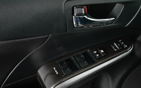 Toyota Camry, 2017 год, 1 890 000 рублей, 13 фотография