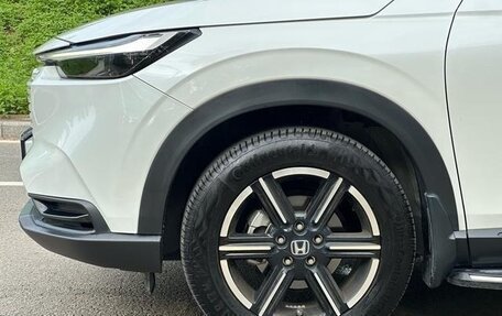 Honda Vezel, 2024 год, 2 400 000 рублей, 10 фотография