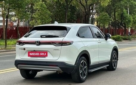 Honda Vezel, 2024 год, 2 400 000 рублей, 7 фотография
