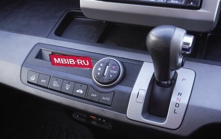 Honda Freed I, 2010 год, 870 000 рублей, 18 фотография