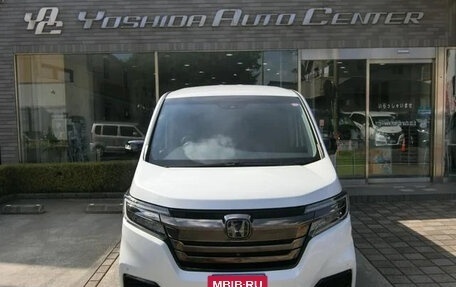 Honda Stepwgn IV, 2021 год, 2 300 001 рублей, 2 фотография