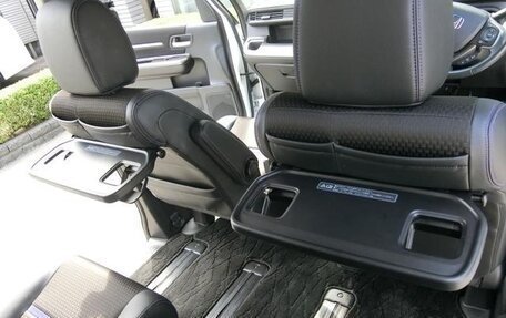 Honda Stepwgn IV, 2021 год, 2 300 001 рублей, 25 фотография