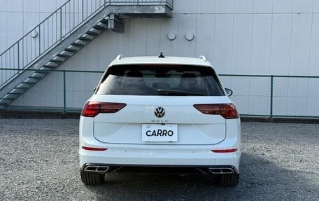 Volkswagen Golf VIII, 2022 год, 1 690 111 рублей, 5 фотография