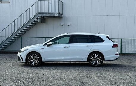 Volkswagen Golf VIII, 2022 год, 1 690 111 рублей, 7 фотография