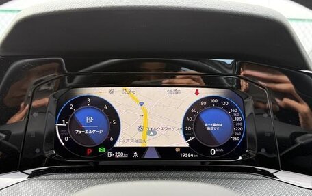 Volkswagen Golf VIII, 2022 год, 1 690 111 рублей, 13 фотография