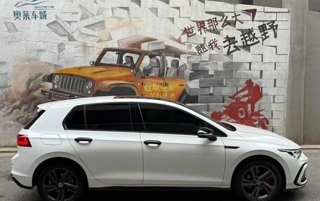 Volkswagen Golf VIII, 2021 год, 1 830 000 рублей, 7 фотография