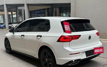 Volkswagen Golf VIII, 2021 год, 1 830 000 рублей, 4 фотография