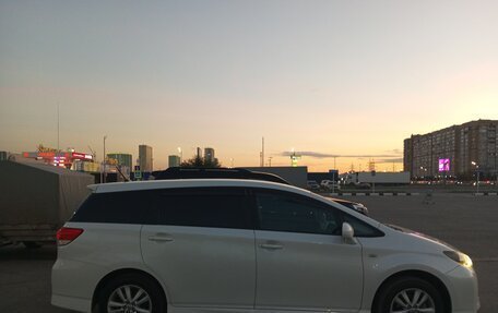 Toyota Wish II, 2010 год, 1 430 000 рублей, 6 фотография