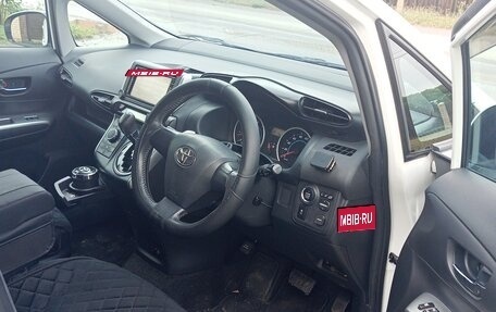 Toyota Wish II, 2010 год, 1 430 000 рублей, 13 фотография