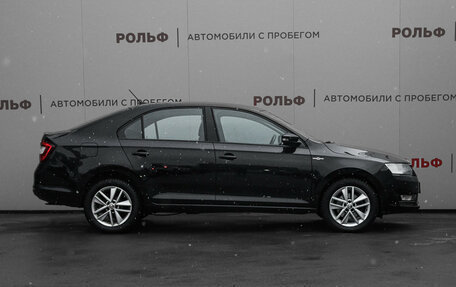 Skoda Rapid I, 2018 год, 1 380 000 рублей, 4 фотография