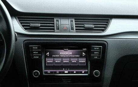 Skoda Rapid I, 2018 год, 1 380 000 рублей, 12 фотография