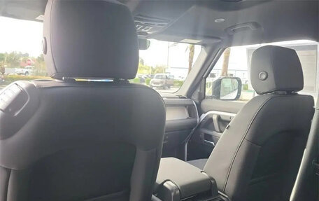 Land Rover Defender II, 2025 год, 9 105 000 рублей, 3 фотография