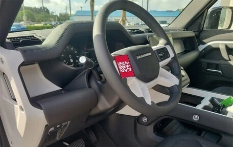 Land Rover Defender II, 2025 год, 9 105 000 рублей, 8 фотография