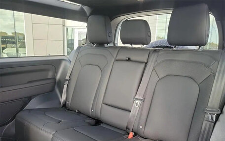 Land Rover Defender II, 2025 год, 9 105 000 рублей, 17 фотография