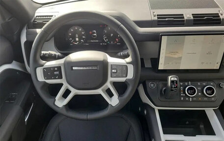 Land Rover Defender II, 2025 год, 9 105 000 рублей, 13 фотография