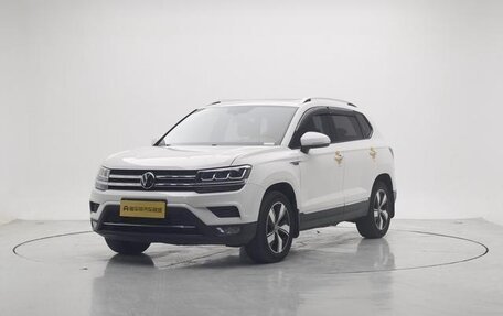 Volkswagen Tharu, 2021 год, 1 650 000 рублей, 3 фотография