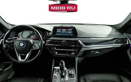 BMW 5 серия, 2019 год, 2 500 000 рублей, 13 фотография