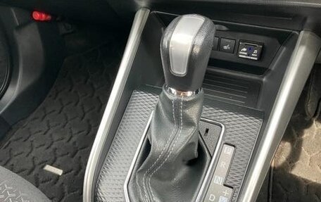 Daihatsu Rocky, 2022 год, 1 179 000 рублей, 35 фотография