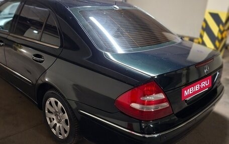 Mercedes-Benz E-Класс, 2002 год, 590 000 рублей, 6 фотография