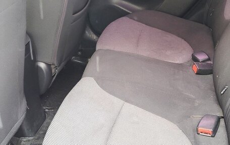 Hyundai Solaris II рестайлинг, 2011 год, 700 000 рублей, 14 фотография