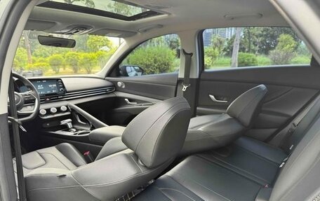 Hyundai Elantra, 2022 год, 1 600 098 рублей, 26 фотография